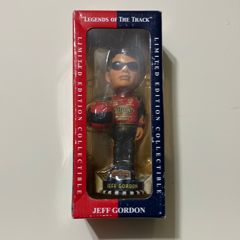 Forever Collectibles “Legends of the Track” Jeff Gordon 24 Figurine